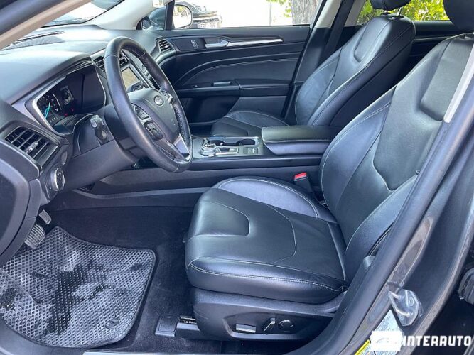 Ford Fusion 39 interauto-car
