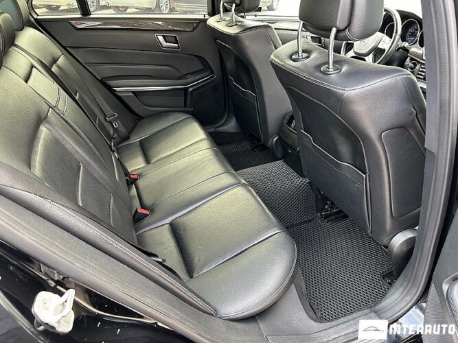 Mercedes E 200 45 interauto-car