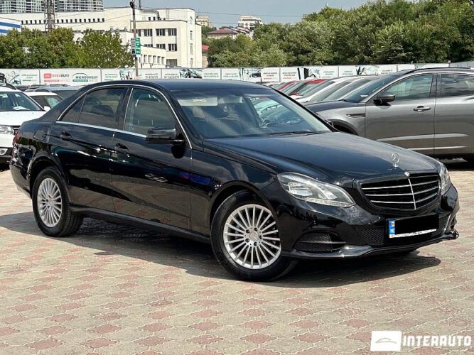 Mercedes E 200 32 interauto-car