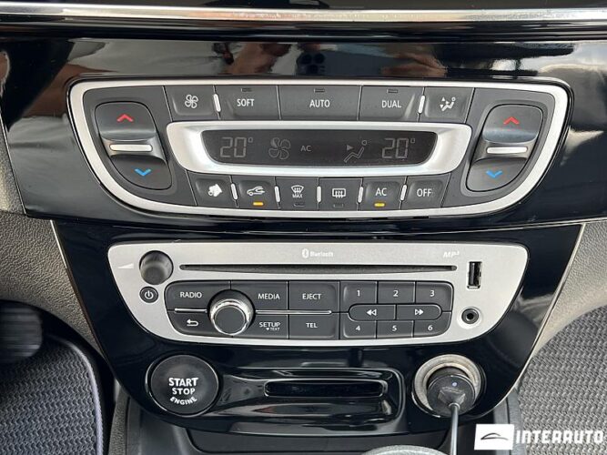 Renault Fluence 41 interauto-car