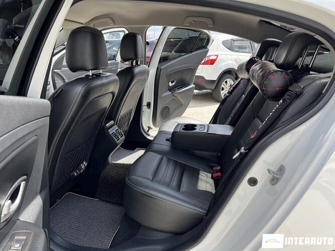 Renault Fluence 43 interauto-car