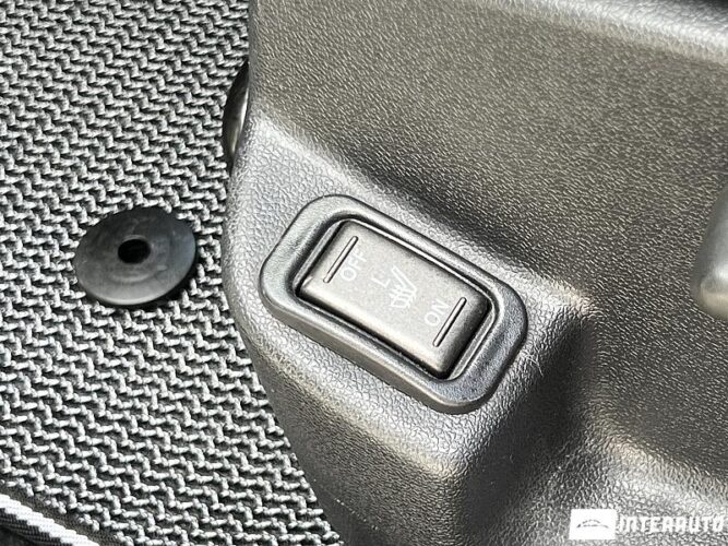 Renault Fluence 51 interauto-car