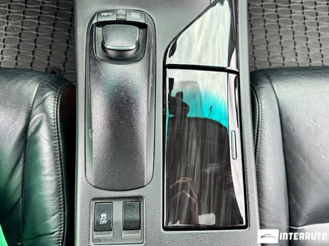 Lexus RX 450h 48 interauto-car