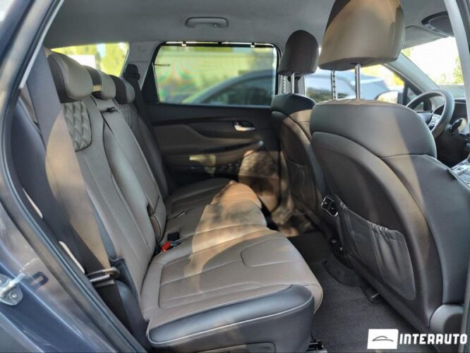 Hyundai Santa Fe 41 interauto-car
