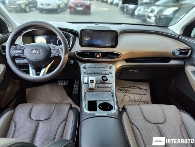 Hyundai Santa Fe 38 interauto-car