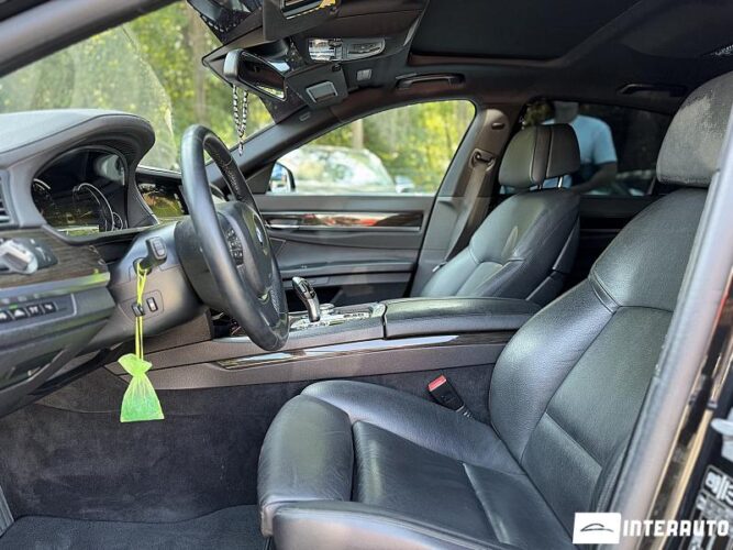 BMW 740 37 interauto-car