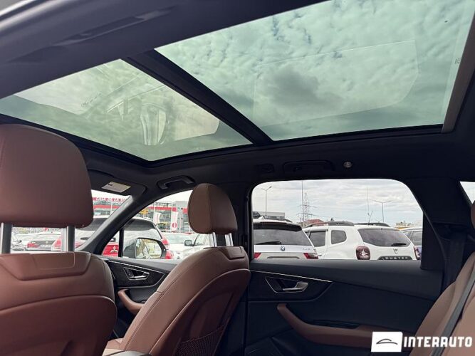 Audi Q7 50 interauto-car