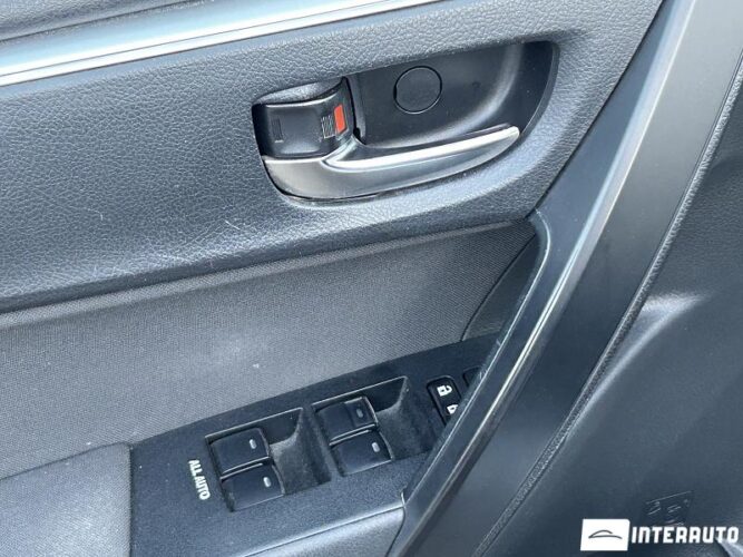 Toyota Corolla 34 interauto-car