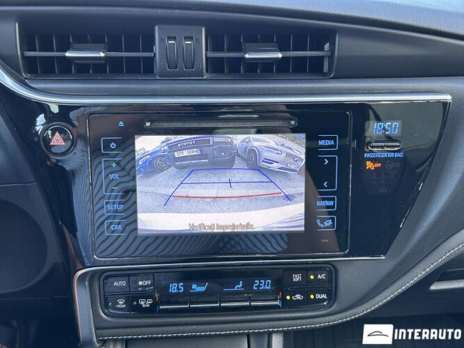 Toyota Corolla 40 interauto-car