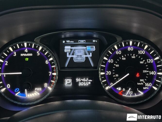 Infiniti QX60 41 interauto-car