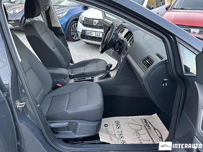 Volkswagen Golf 47 interauto-car