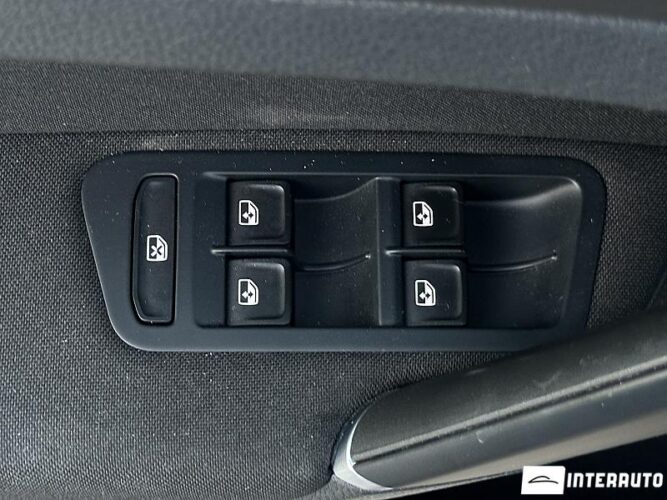 Volkswagen Golf 49 interauto-car