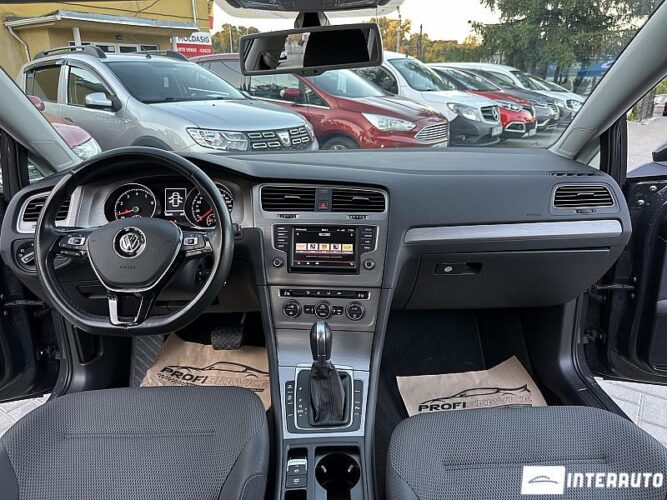 Volkswagen Golf 37 interauto-car