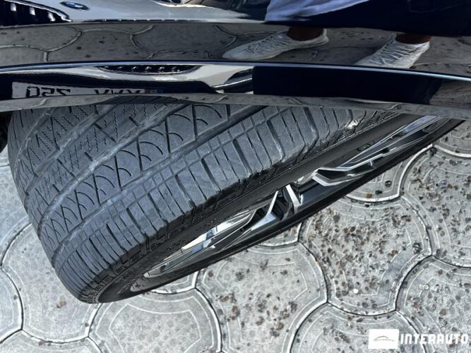 BMW X5 5.0e 55 interauto-car