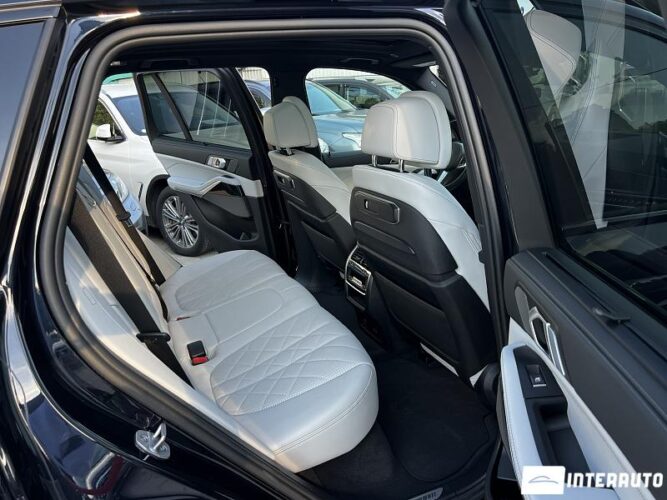 BMW X5 5.0e 53 interauto-car
