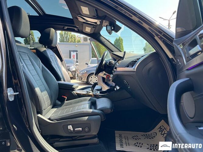 BMW X3 2.0i 57 interauto-car