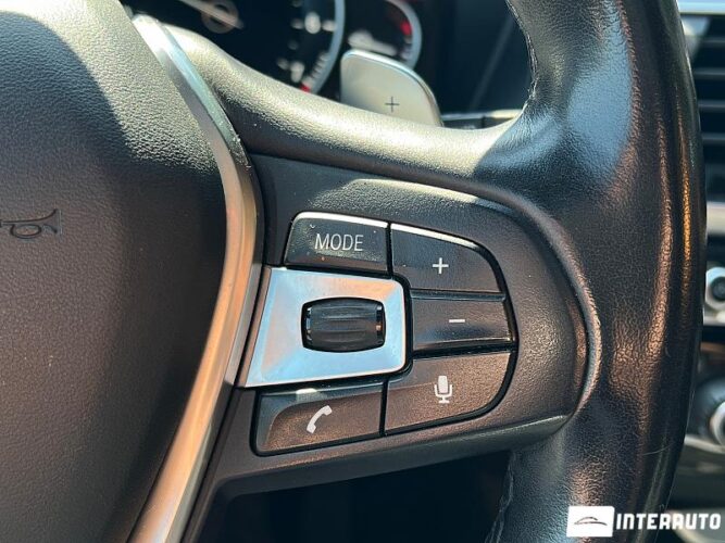 BMW X3 2.0i 47 interauto-car