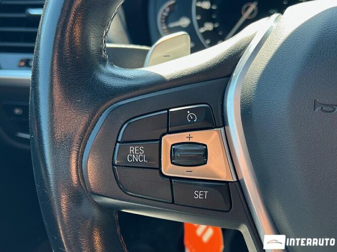 BMW X3 2.0i 46 interauto-car