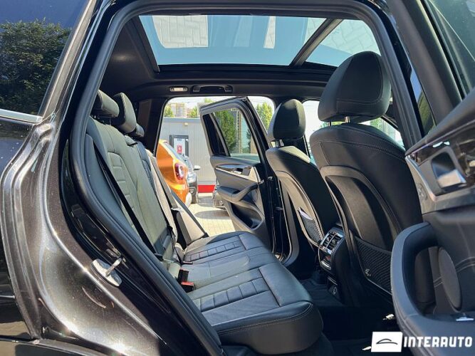 BMW X3 2.0i 58 interauto-car