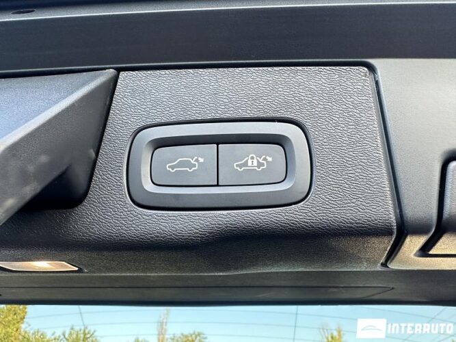 Volvo XC 60 59 interauto-car