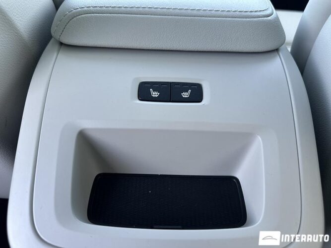 Volvo XC 60 56 interauto-car