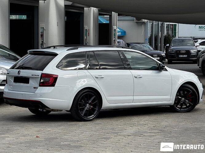 Skoda Octavia RS 33 interauto-car