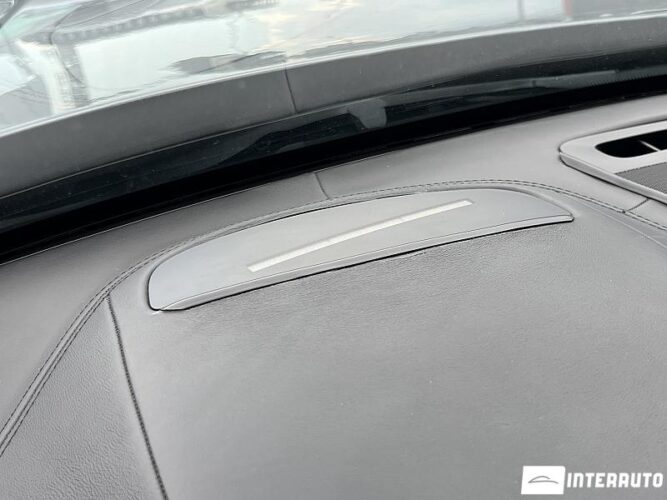 Volvo XC 90 44 interauto-car