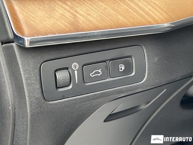 Volvo XC 90 60 interauto-car