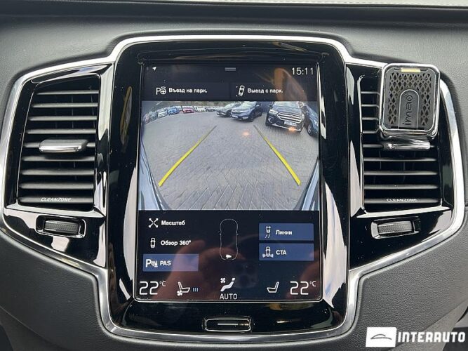 Volvo XC 90 48 interauto-car