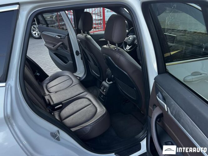 BMW X1 2.8i 42 interauto-car