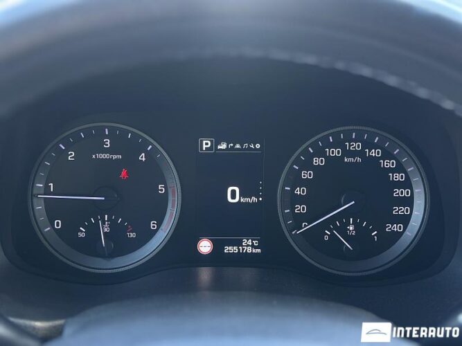 Hyundai Tucson 39 interauto-car