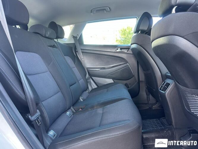 Hyundai Tucson 45 interauto-car