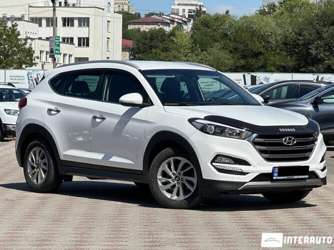 Hyundai Tucson 32 interauto-car