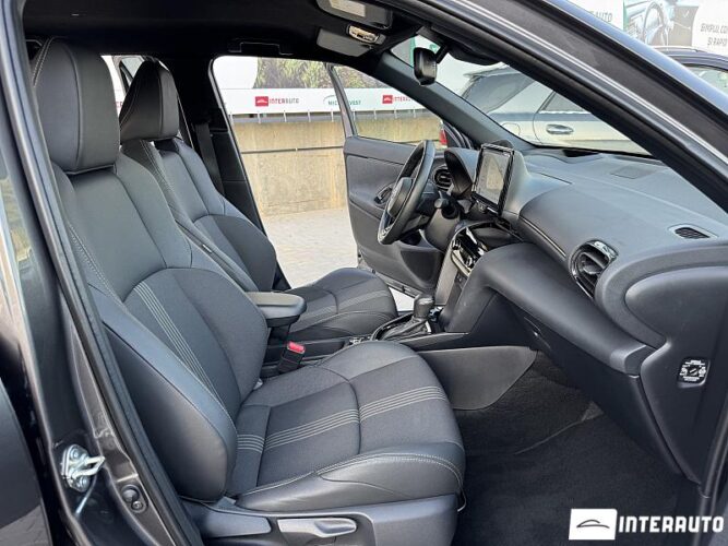 Toyota Yaris Cross 47 interauto-car