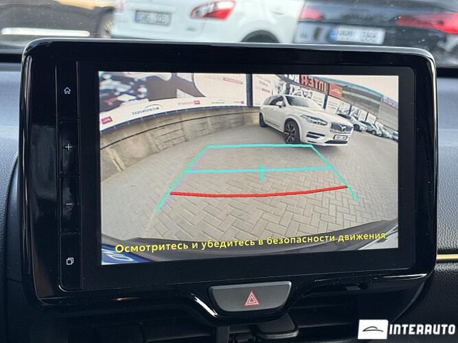 Toyota Yaris Cross 41 interauto-car