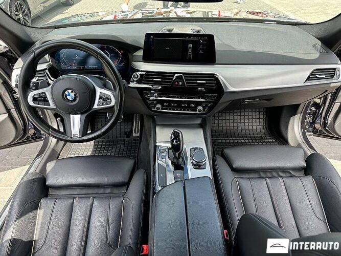 BMW 520 38 interauto-car