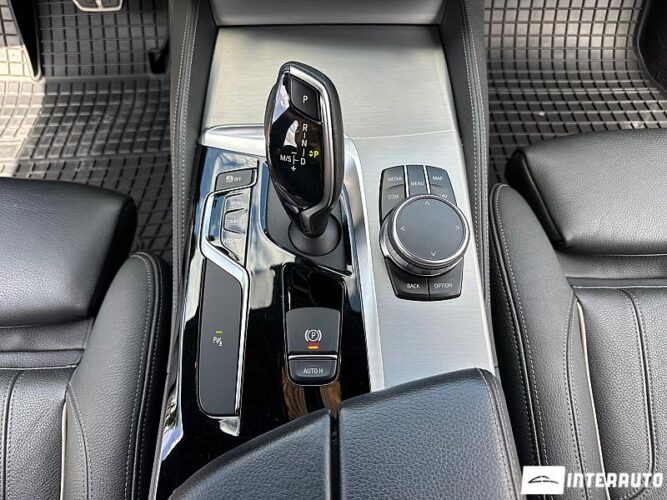 BMW 520 42 interauto-car