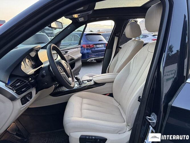BMW X5 4.0e 43 interauto-car