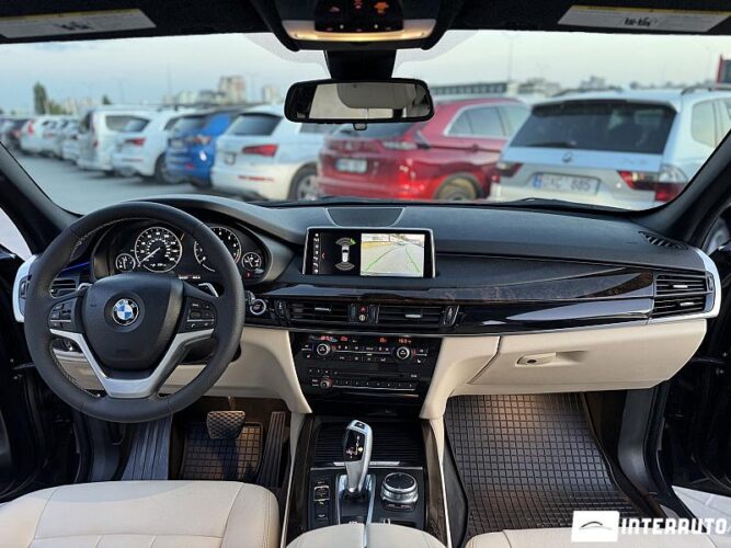 BMW X5 4.0e 44 interauto-car