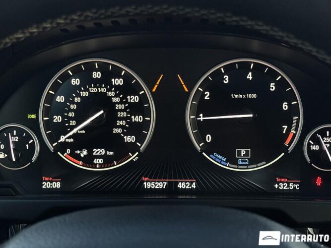 BMW X5 4.0e 47 interauto-car