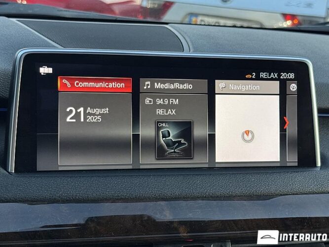 BMW X5 4.0e 48 interauto-car