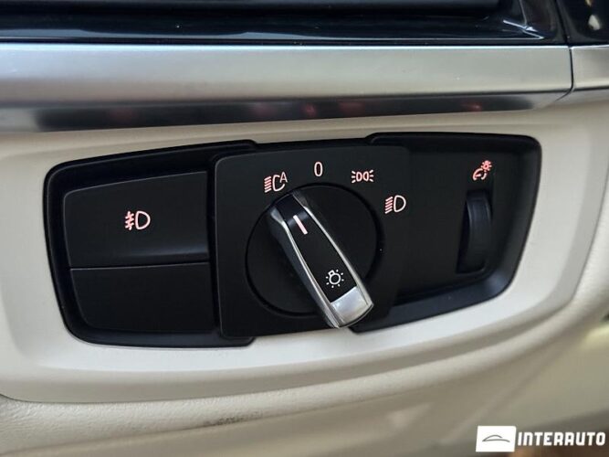 BMW X5 4.0e 61 interauto-car