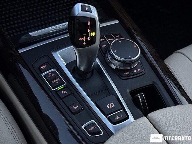 BMW X5 4.0e 51 interauto-car