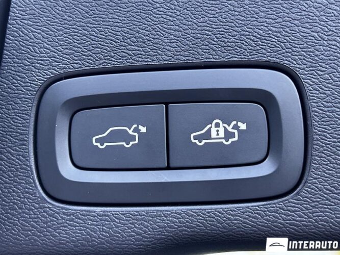 Volvo XC 60 49 interauto-car