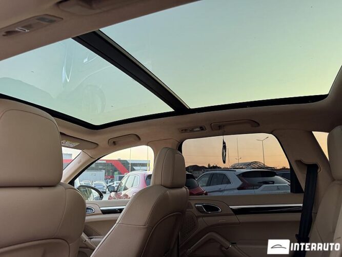 Porsche Cayenne 47 interauto-car