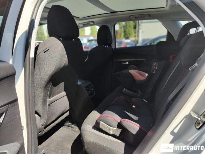 Peugeot 3008 33 interauto-car