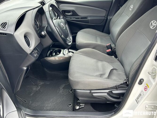 Toyota Yaris 34 interauto-car