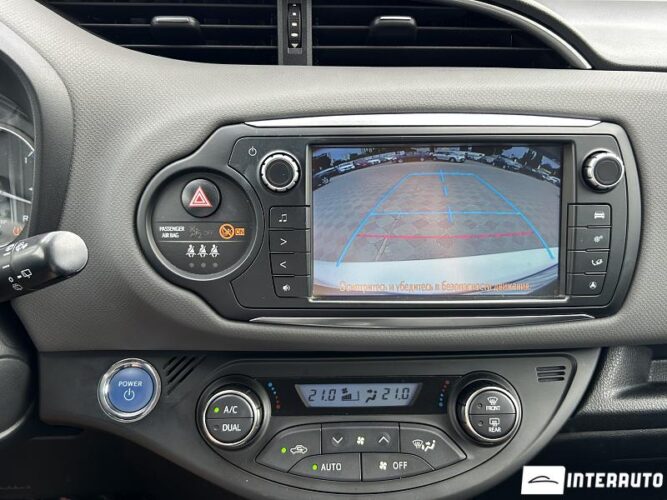 Toyota Yaris 39 interauto-car