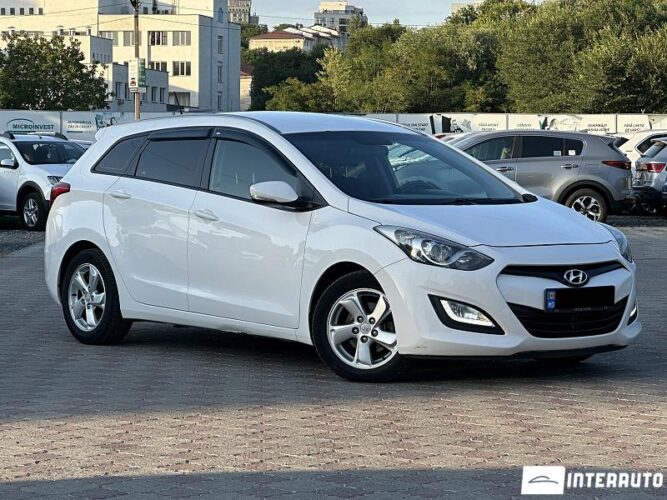 Hyundai i30 30 interauto-car