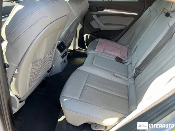 Audi Q5 Sportback 50 interauto-car